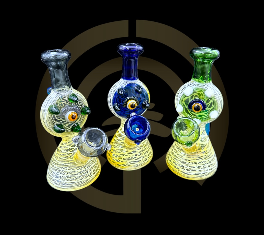 Glass Water Pipe - Monsters Eye (6.5")