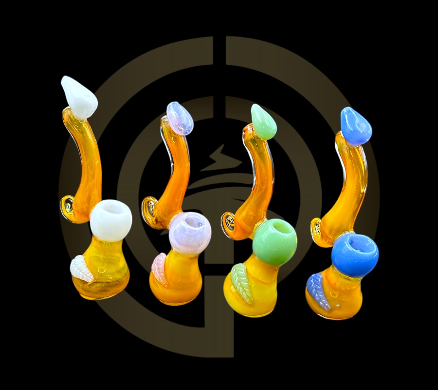 Glass Bubbler - Golden Touch with Leaf (8.5")