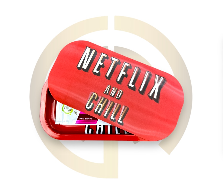 Slim Metal Rolling Tray w/ 3D Magnetic Lid - Movie Night