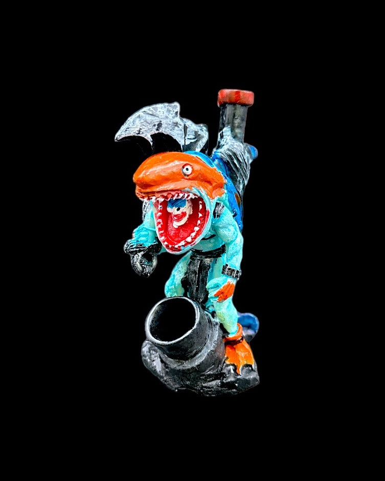 Resin Pipe - Sharky