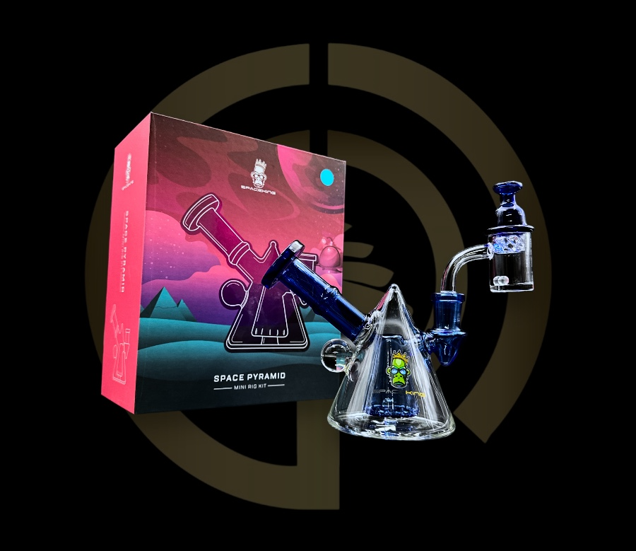 Space King Glass - Space Pyramid