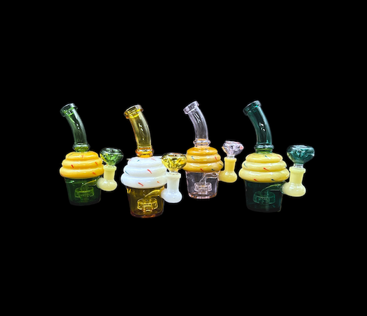 Glass Water Pipe - Cupcakes (6.25")