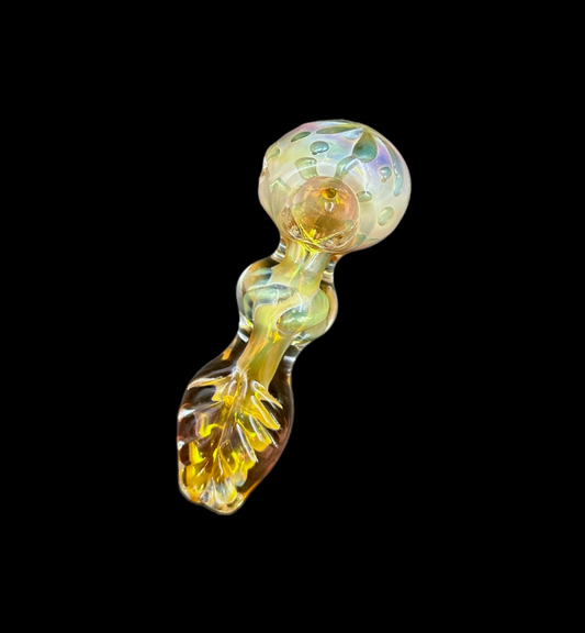 Glass Hand Pipe - Golden Fume Leaf (5")