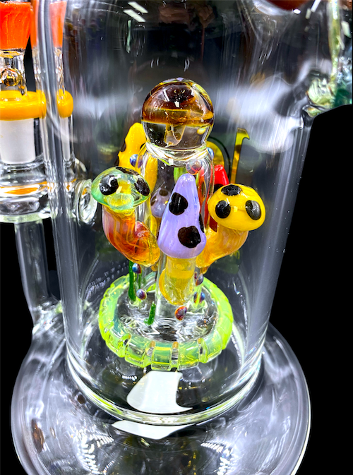 Lookah Water Pipe - Shrooms Island (9.5")